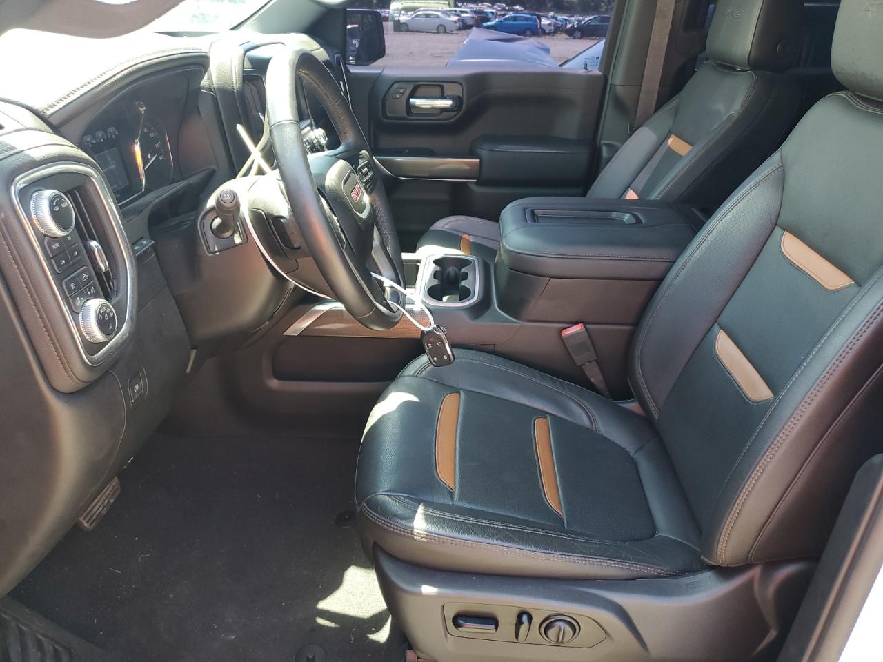 2020 GMC Sierra K1500 At4 vin: 1GTU9EET6LZ371509