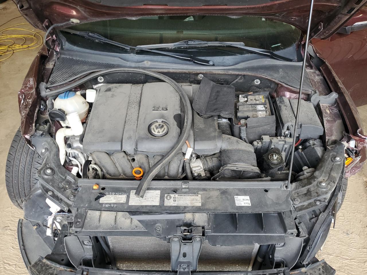 1VWBH7A32DC020996 2013 Volkswagen Passat Se