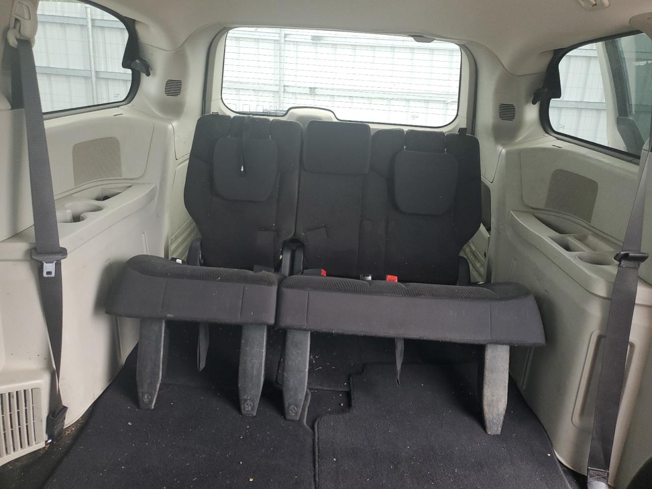 2C4RDGAG6CR180174 2012 Dodge Ram Van