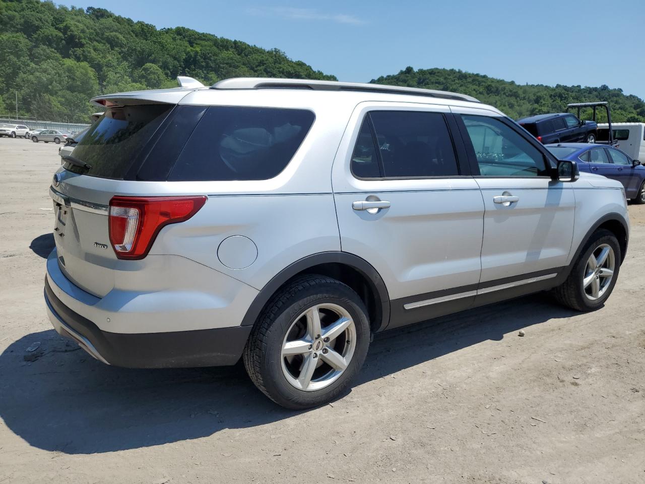 1FM5K8D89HGC80210 FORD EXPLORER 2017