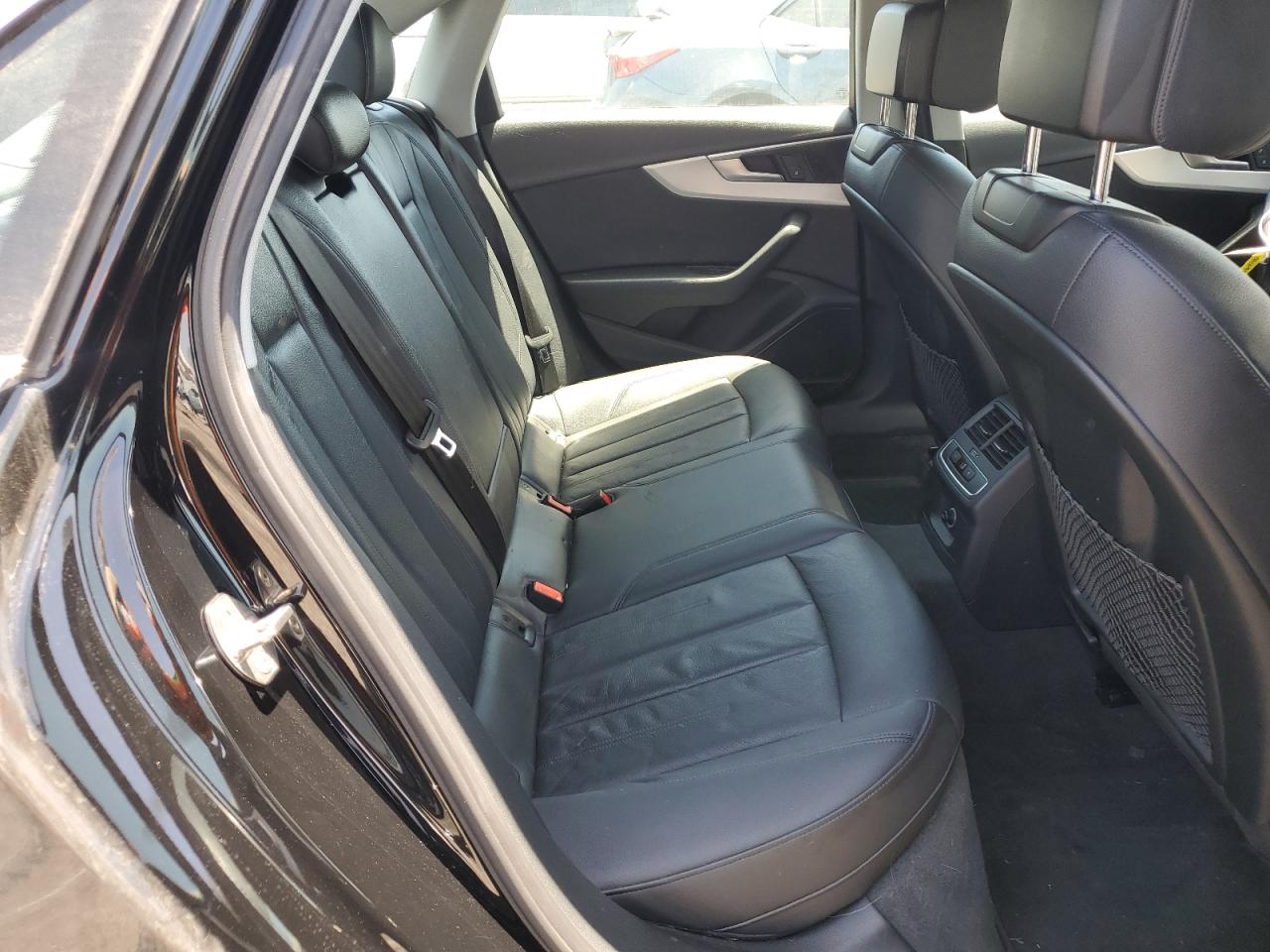 WAULMAF45HN069196 2017 Audi A4 Ultra Premium Plus