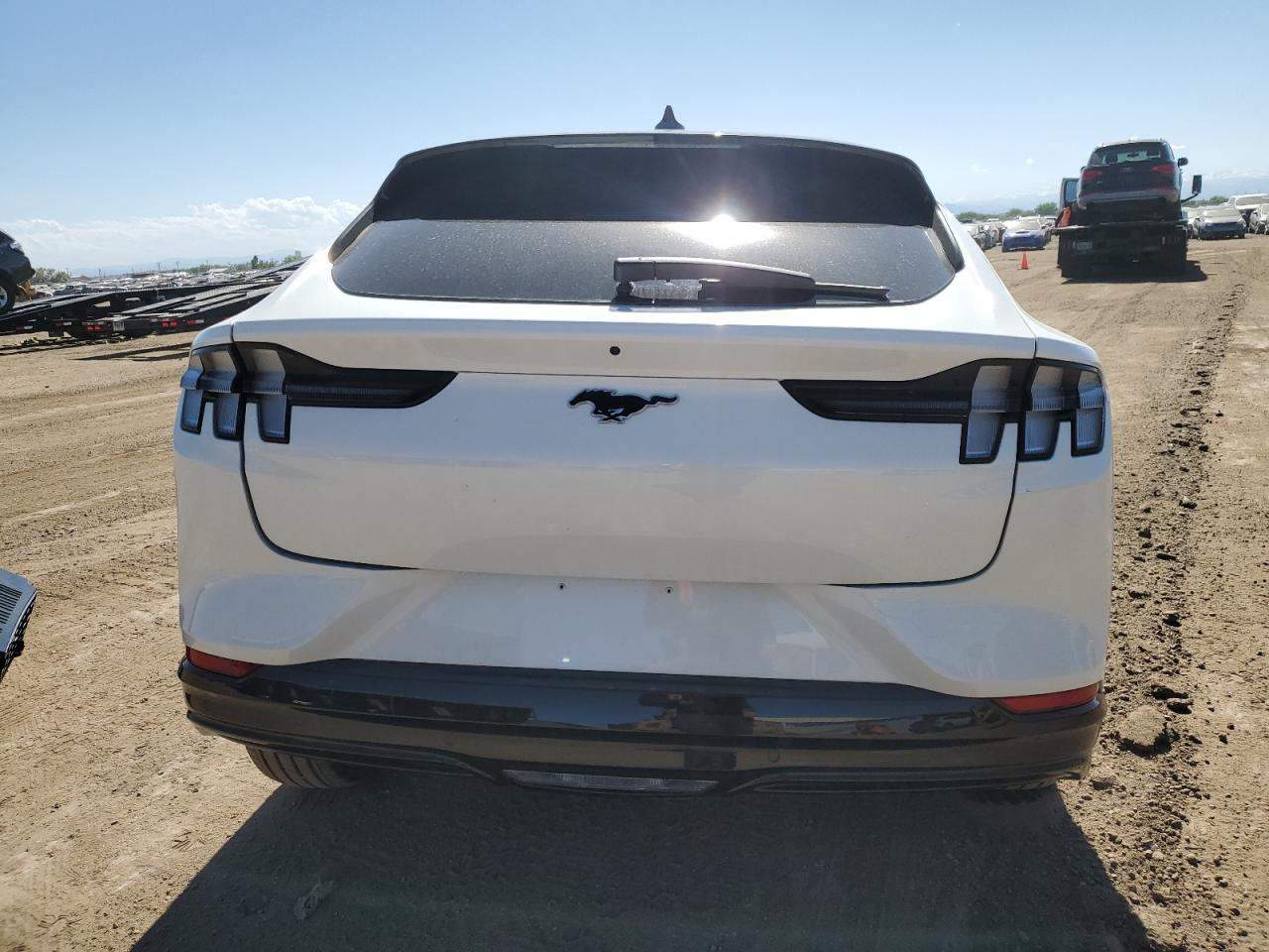 3FMTK3SU6PMA68444 2023 Ford Mustang Mach-E Premium