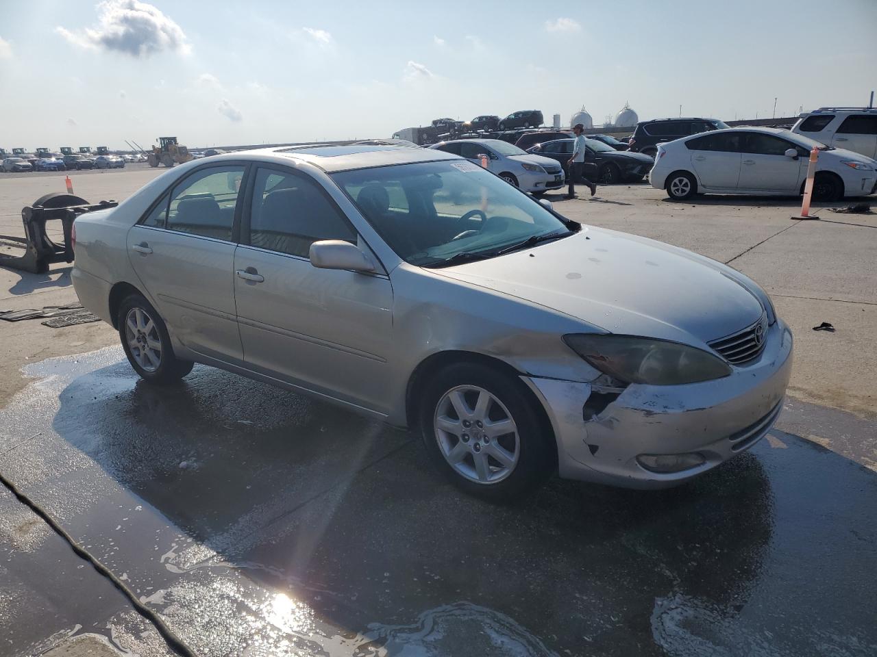 4T1BE30K94U297292 2004 Toyota Camry Le