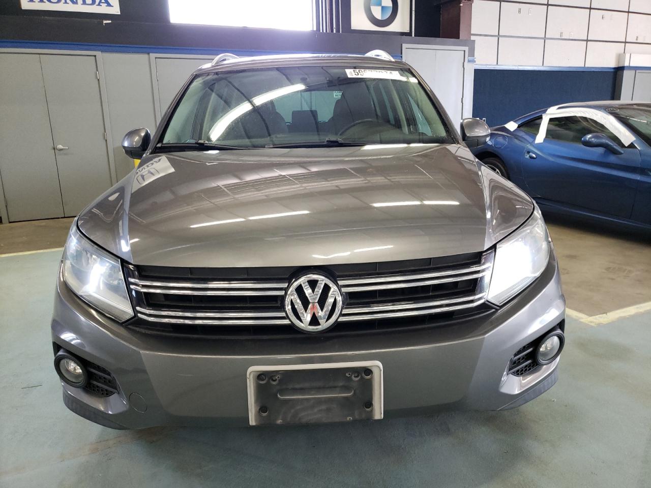 WVGBV7AX0CW006294 2012 Volkswagen Tiguan S