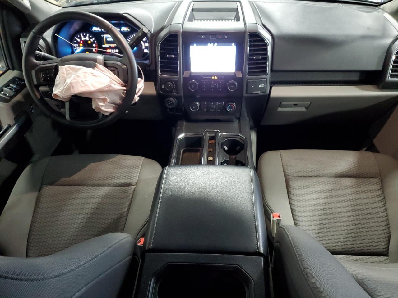 1FTFX1E43KKF18196 FORD F-150 2019