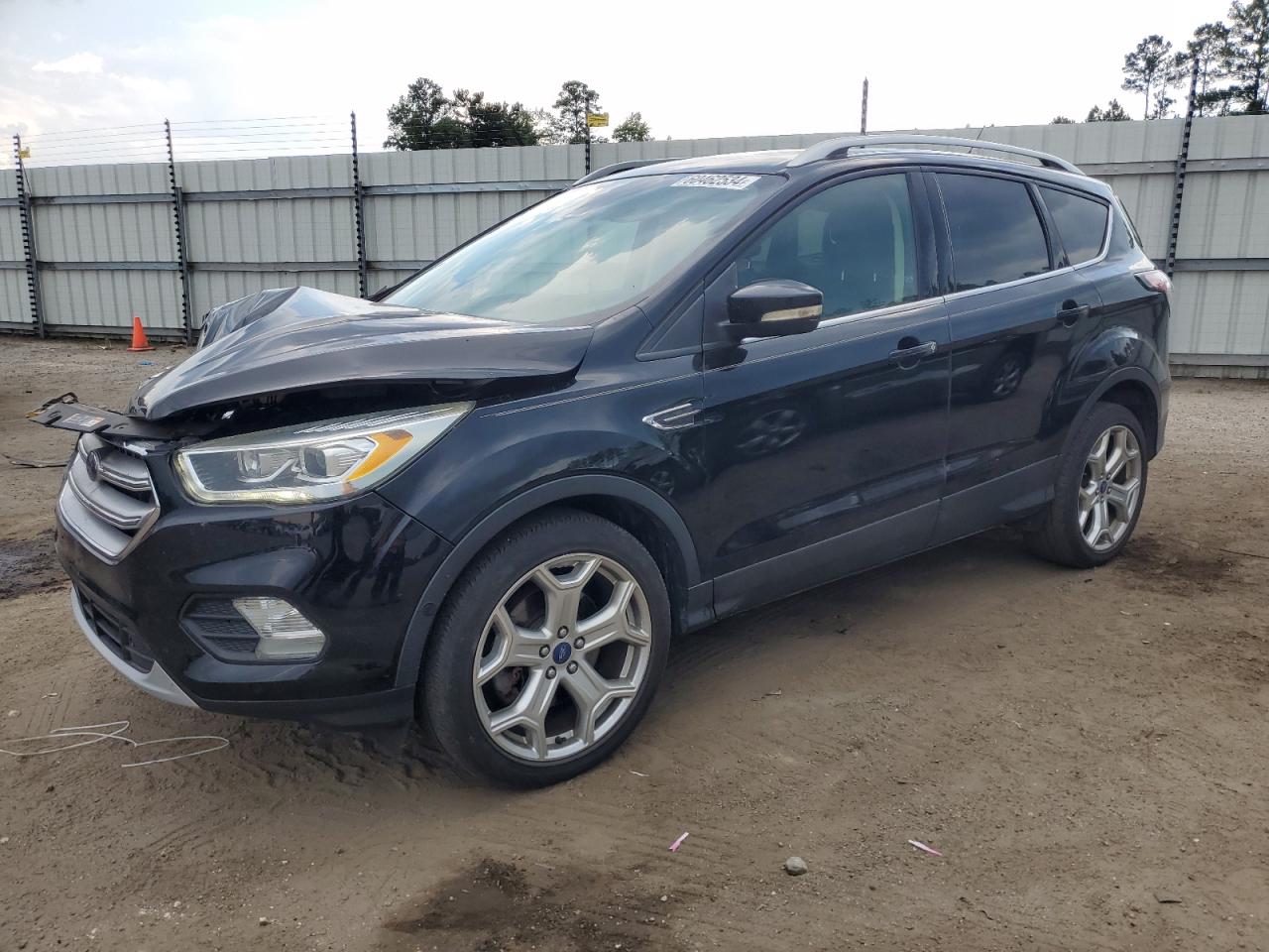 2017 Ford Escape Titanium vin: 1FMCU9J90HUB13112