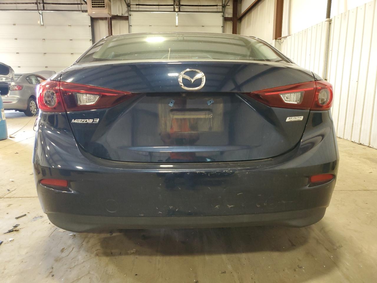 3MZBN1U78JM190536 2018 Mazda 3 Sport