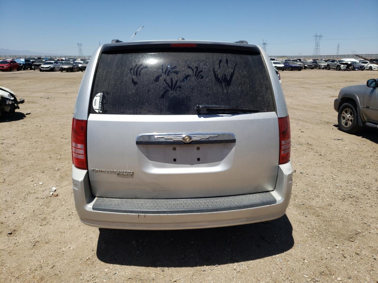 2A8HR54P18R731902 2008 Chrysler Town & Country Touring