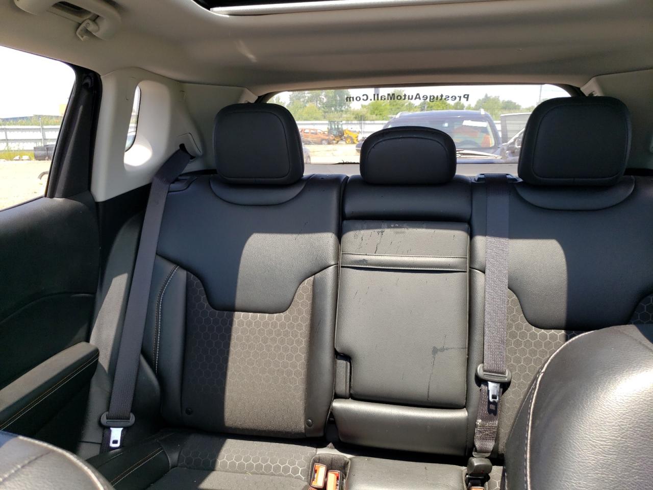 3C4NJDBB7KT835138 2019 Jeep Compass Latitude