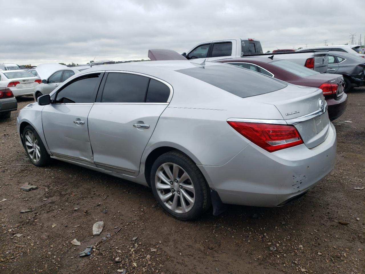 2015 Buick Lacrosse vin: 1G4GB5G31FF347215