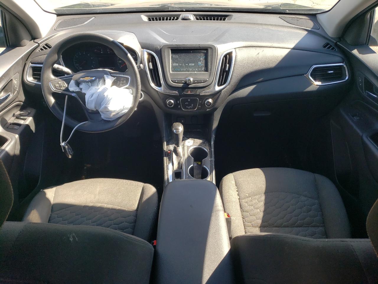 2GNAXSEV6J6251251 2018 Chevrolet Equinox Lt