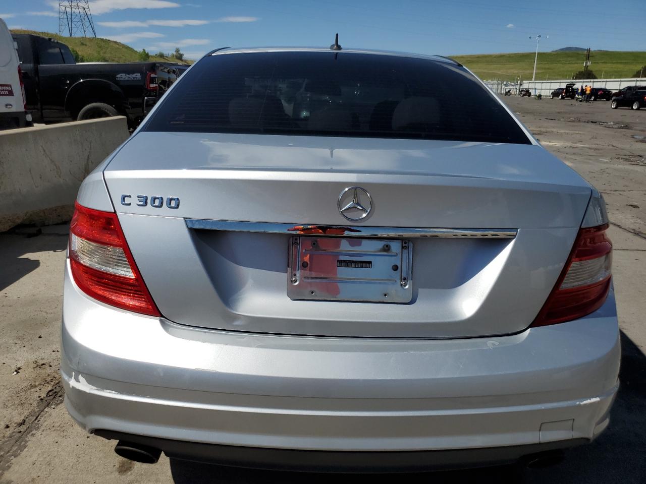 WDDGF5EB0AF473860 2010 Mercedes-Benz C 300