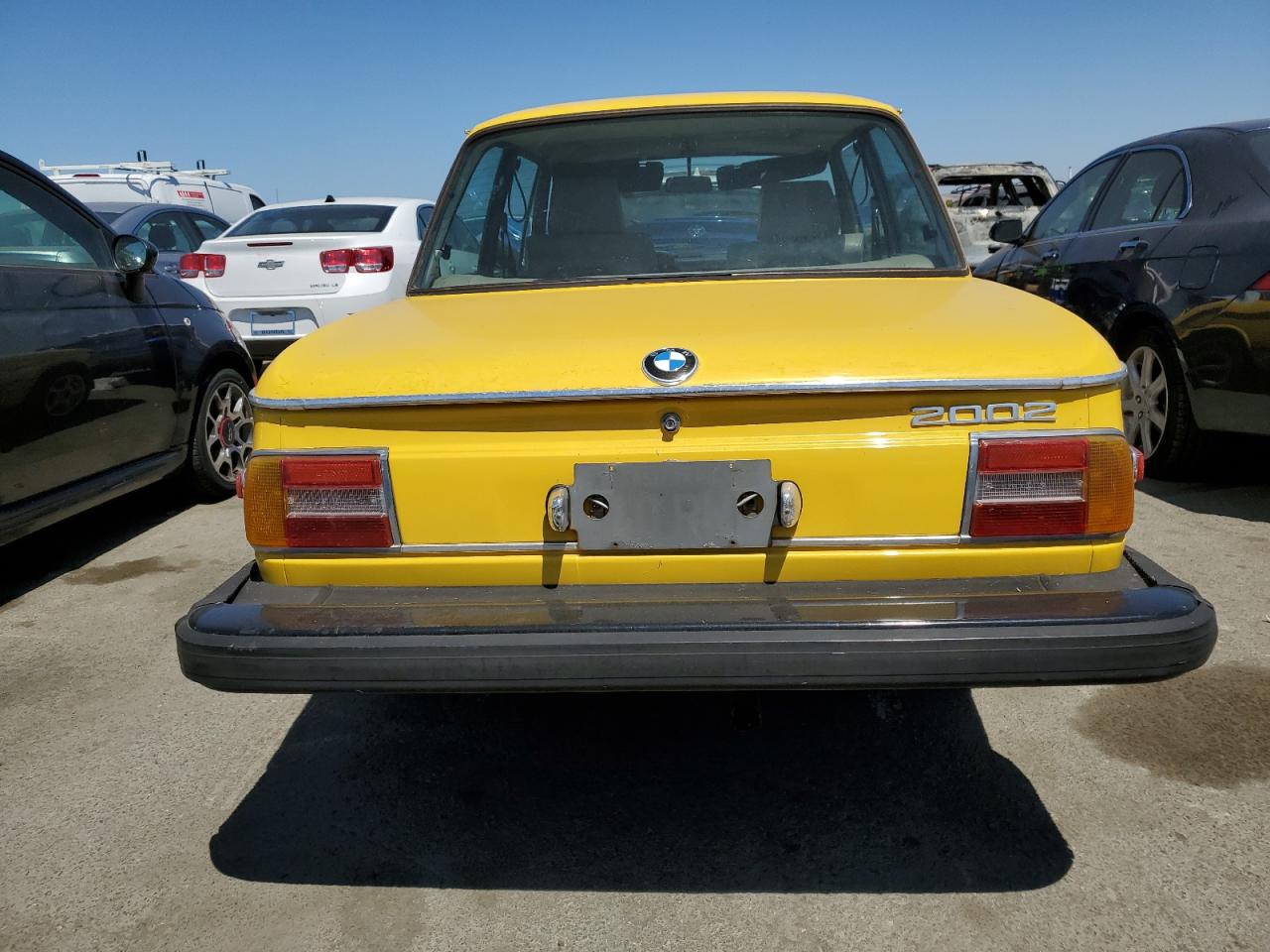 2391705 1976 BMW 2002