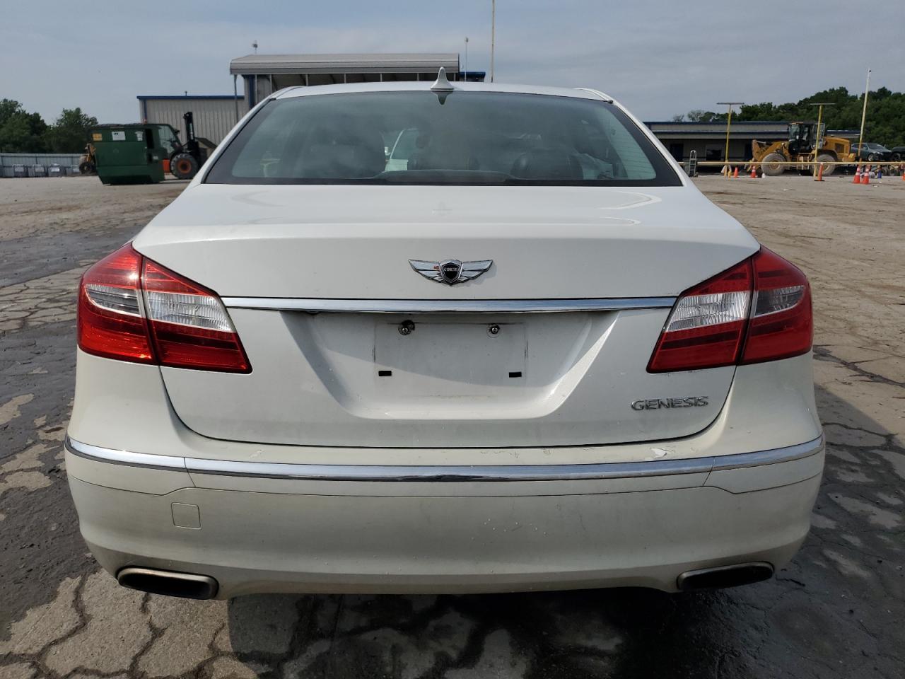 KMHGC4DD3CU161347 2012 Hyundai Genesis 3.8L