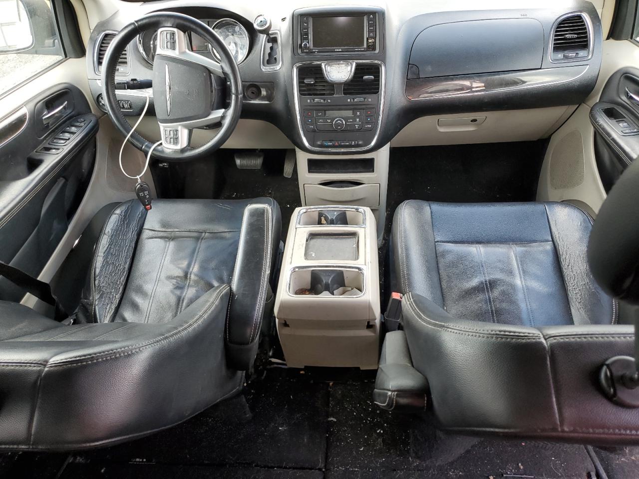 2C4RC1BG7ER211594 2014 Chrysler Town & Country Touring