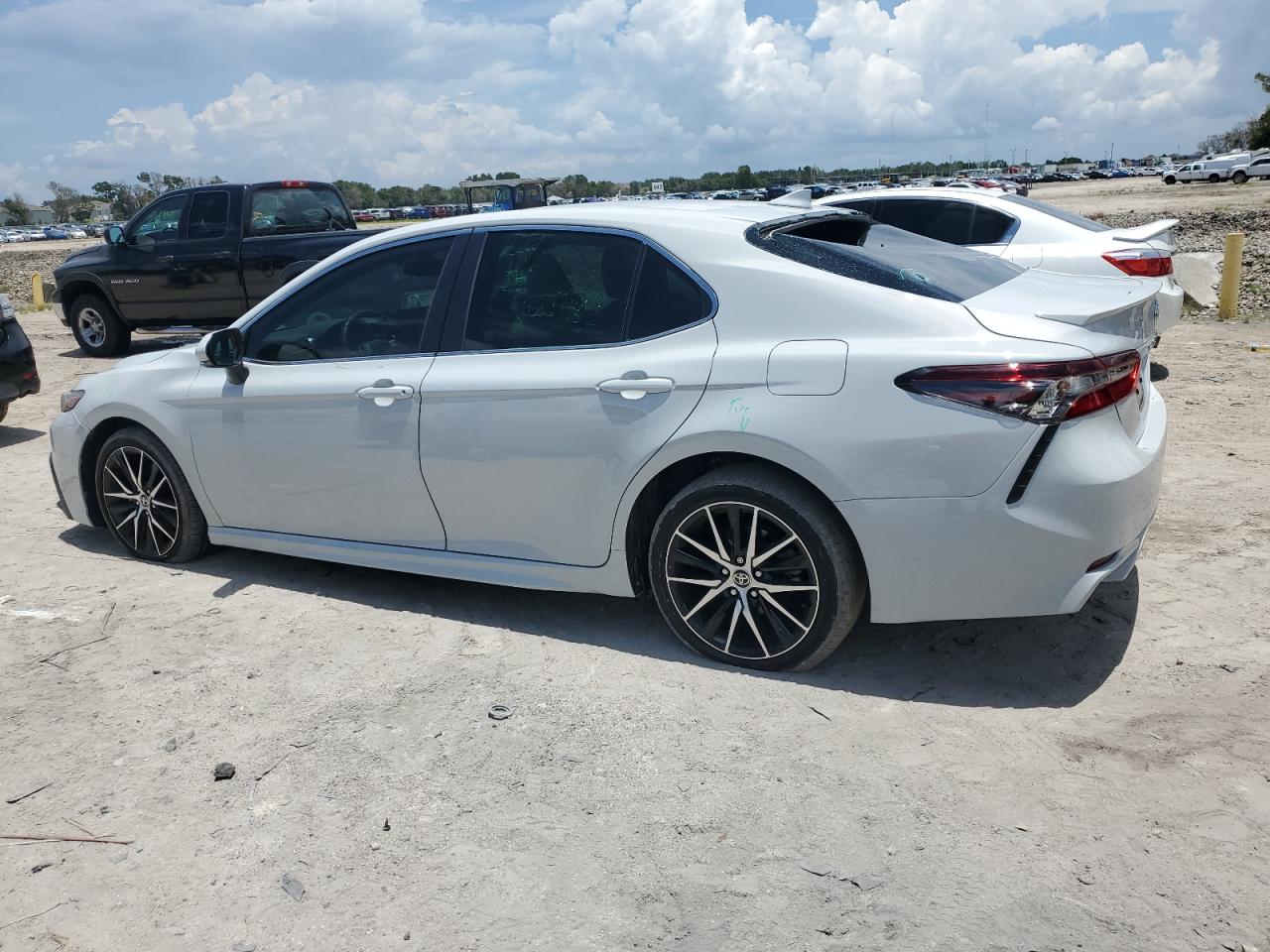 4T1S11AKXNU048760 TOYOTA CAMRY 2022