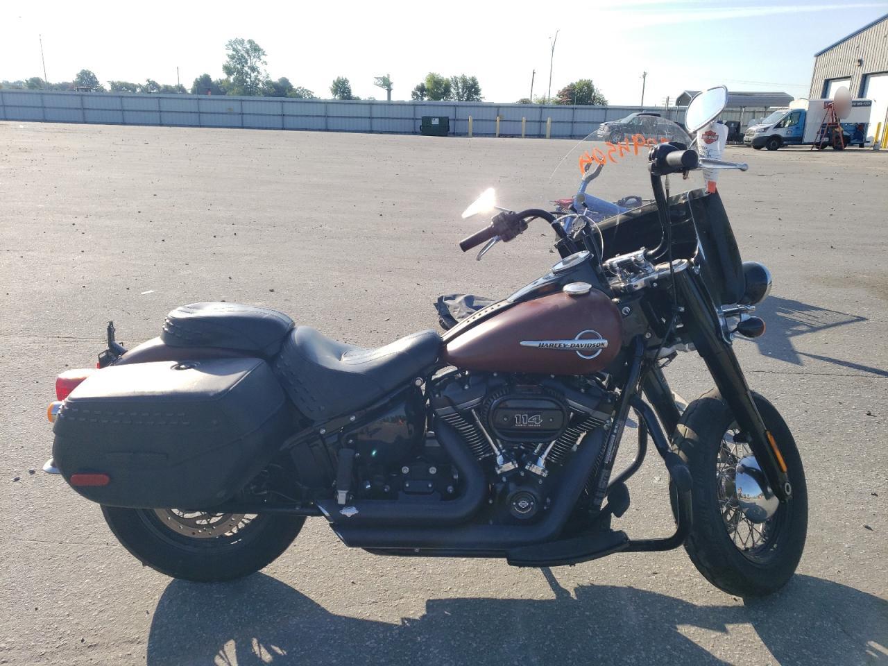 1HD1YBK19JC017389 HARLEY-DAVIDSON FLHCS HERI 2018