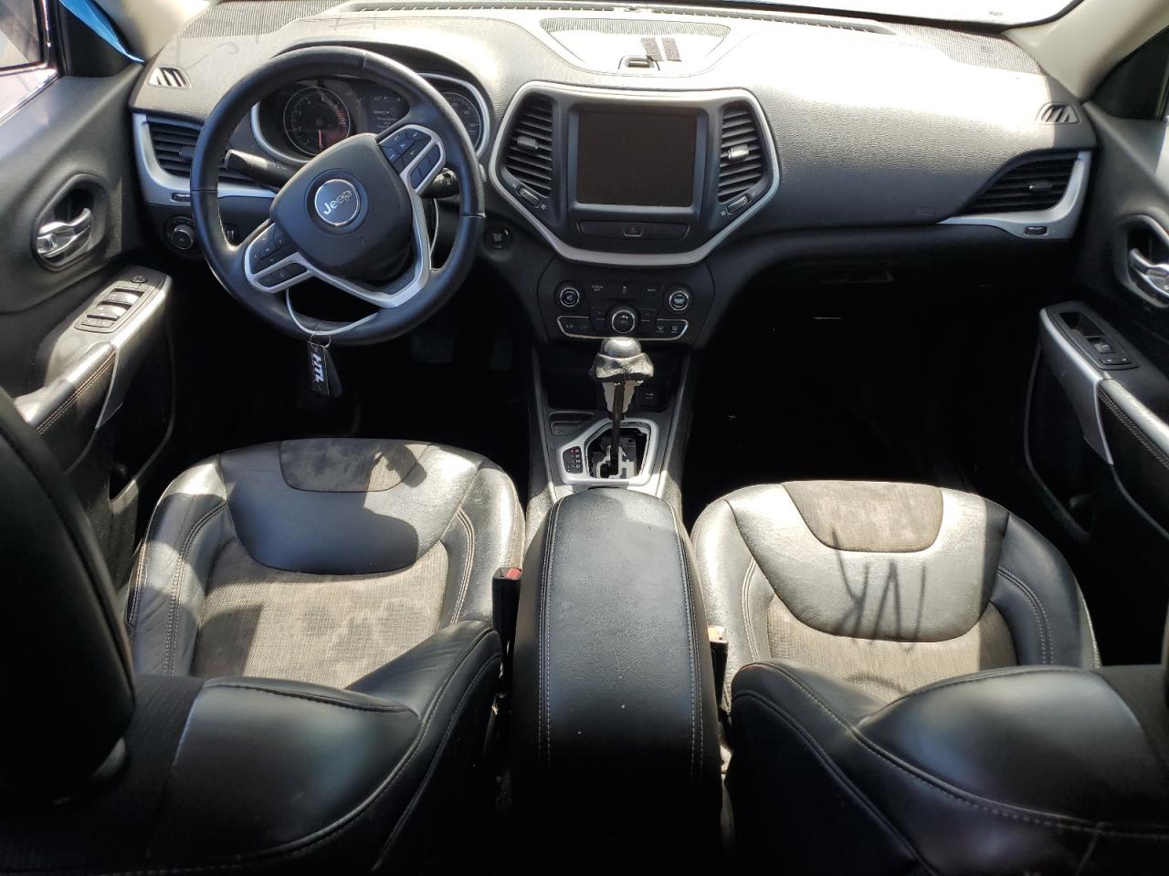 1C4PJLLB5JD540125 2018 Jeep Cherokee Latitude Plus