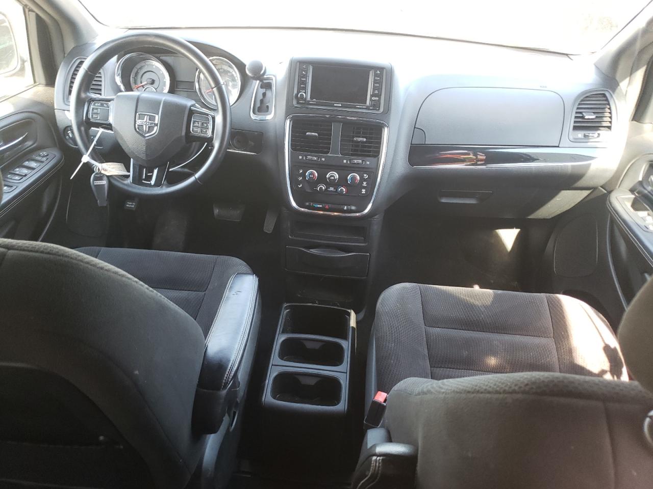 2C4RDGBG2HR636838 2017 Dodge Grand Caravan Se