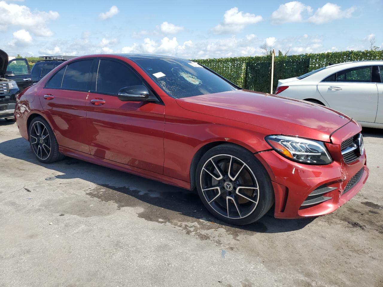 2019 Mercedes-Benz C 300 vin: 55SWF8DB3KU284164