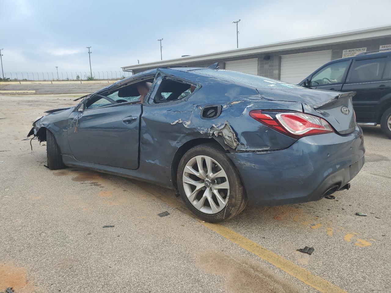 2013 Hyundai Genesis Coupe 3.8L vin: KMHHU6KJXDU092924