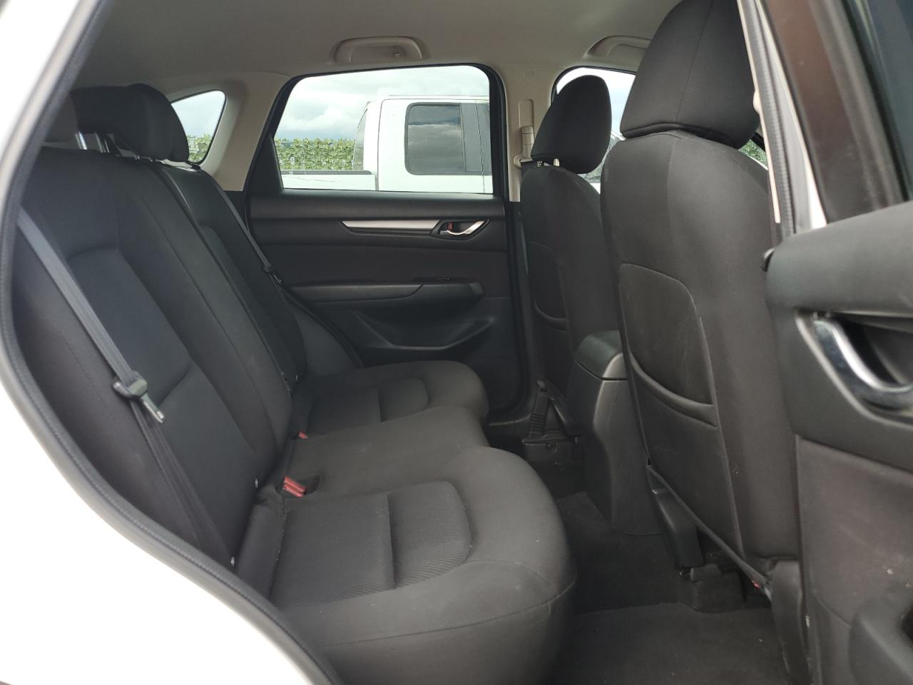 JM3KFBBM7J0447744 2018 Mazda Cx-5 Sport