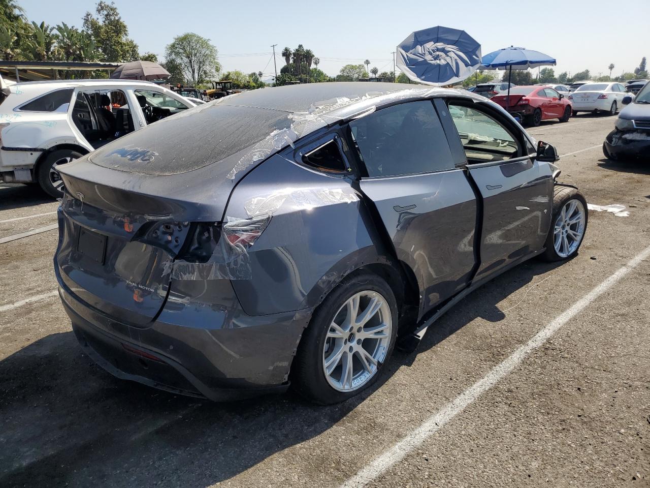 7SAYGDEEXNF544799 2022 Tesla Model Y