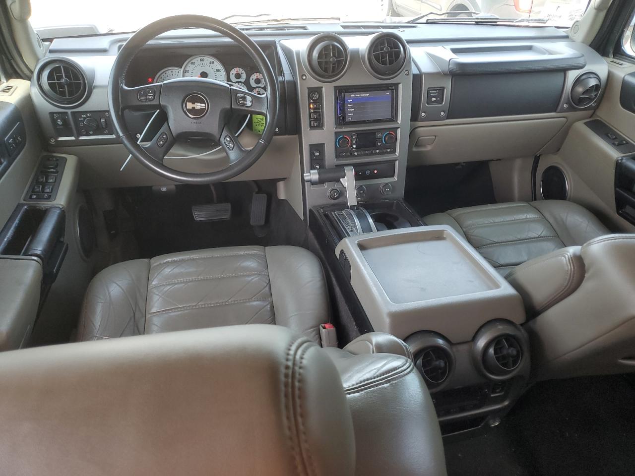 5GRGN23U74H104498 2004 Hummer H2