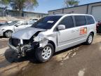 CHRYSLER TOWN & COU photo