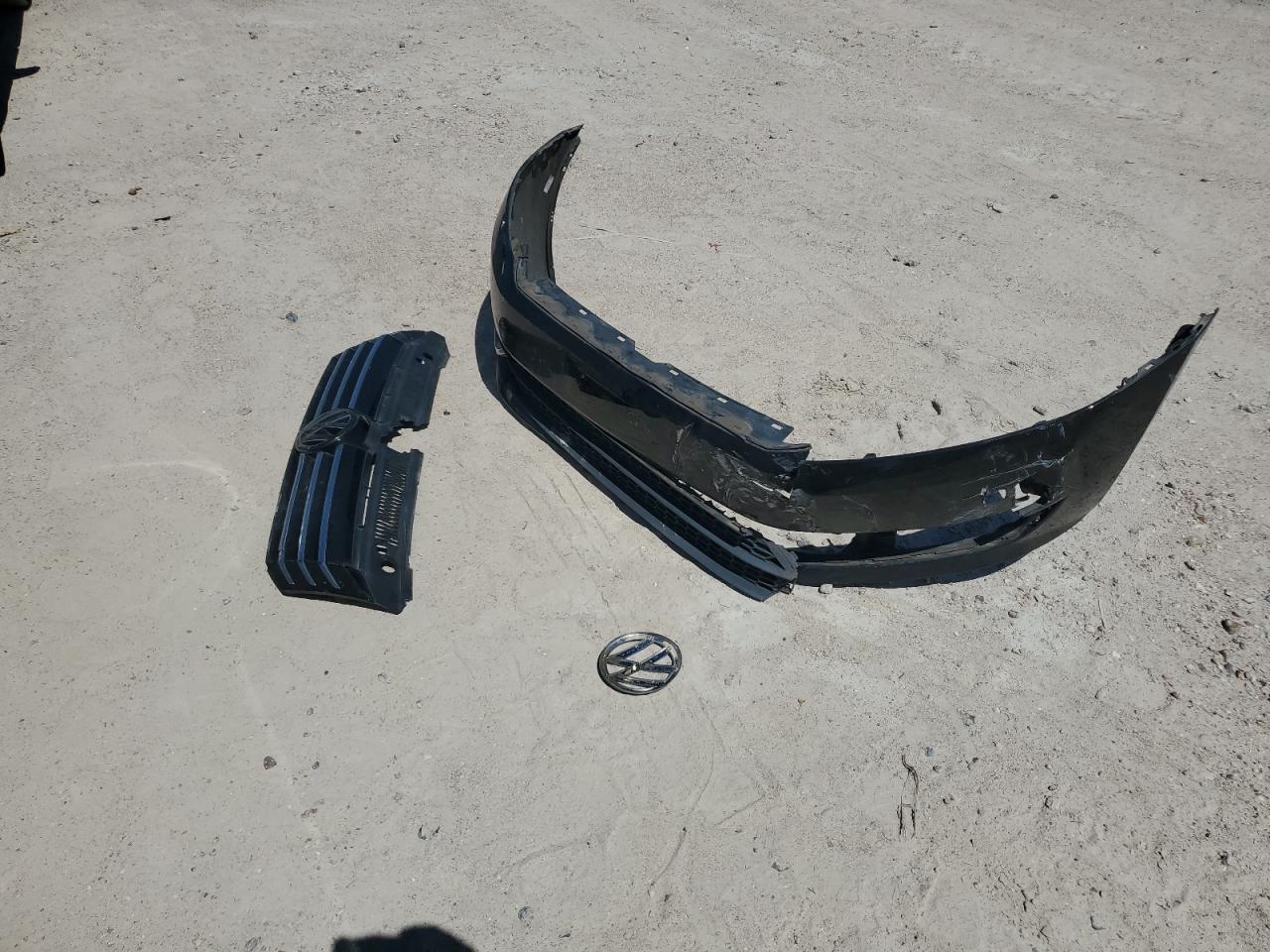 1VWBP7A33CC026596 2012 Volkswagen Passat Se