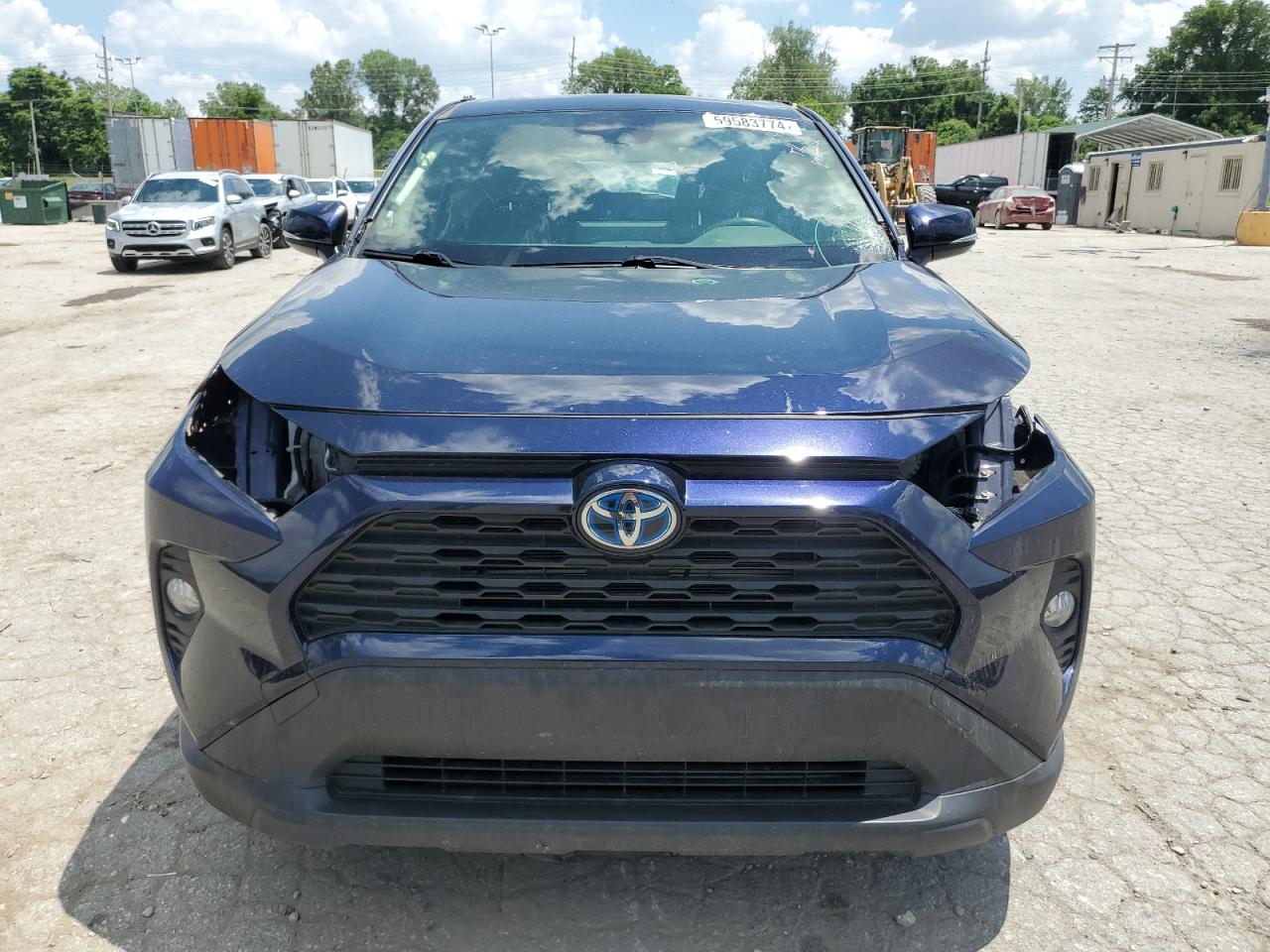 2021 Toyota Rav4 Xle vin: JTMR6RFV6MD012651