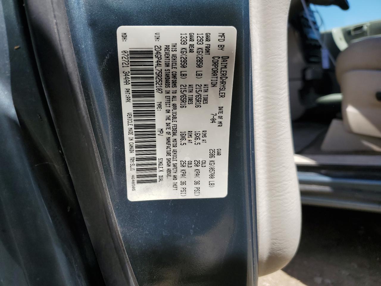 2D4GP44L75R252107 2005 Dodge Grand Caravan Sxt