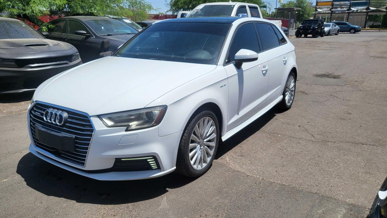 WAUUPBFF0HA089771 2017 Audi A3 E-Tron Premium