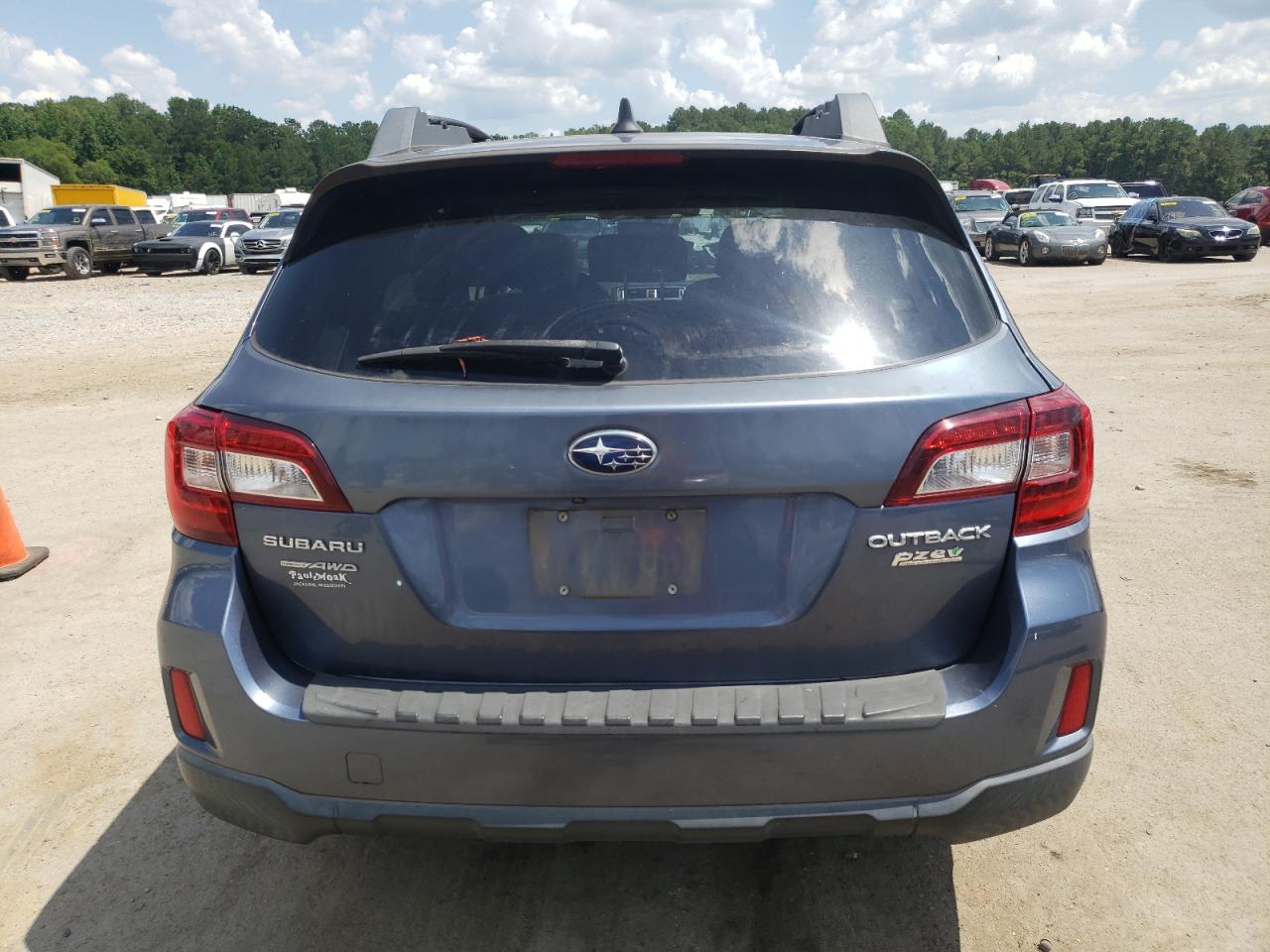 4S4BSAFC1H3386055 2017 Subaru Outback 2.5I Premium