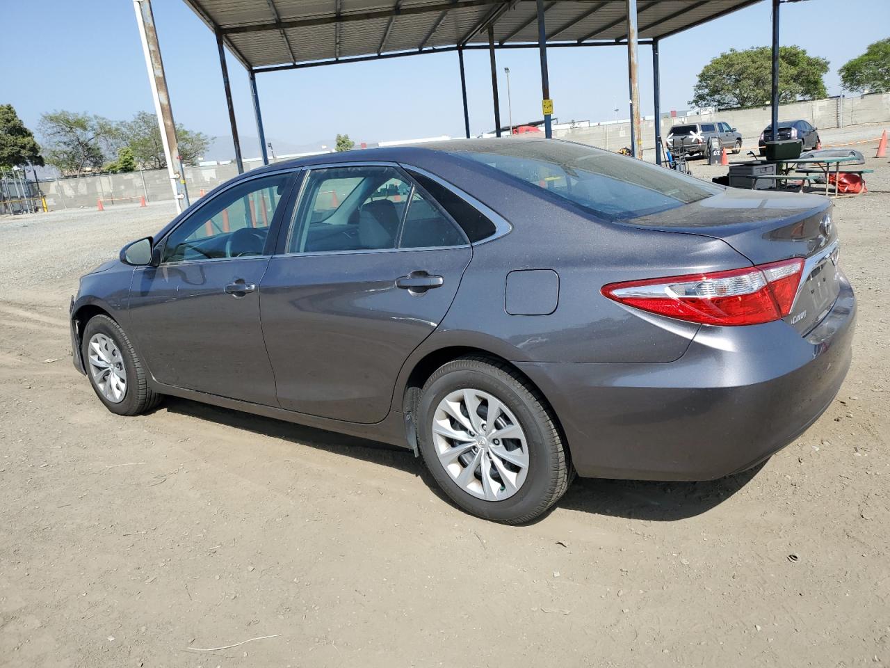4T1BF1FK5HU810780 TOYOTA CAMRY 2017
