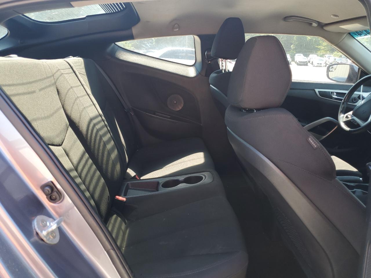 KMHTC6AD0HU305247 2017 Hyundai Veloster