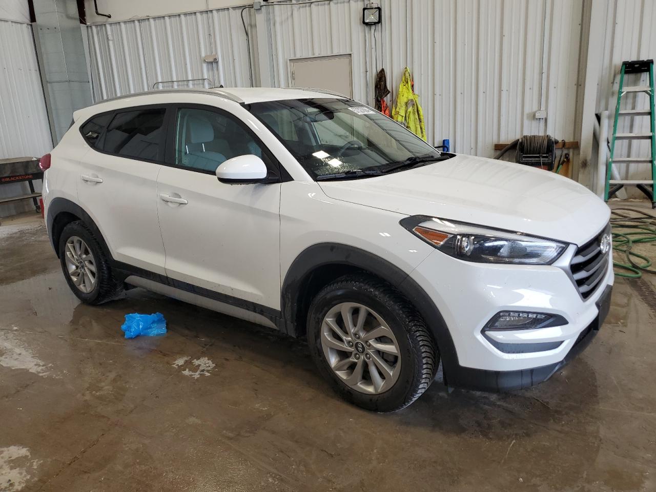 KM8J3CA48JU689385 2018 Hyundai Tucson Sel