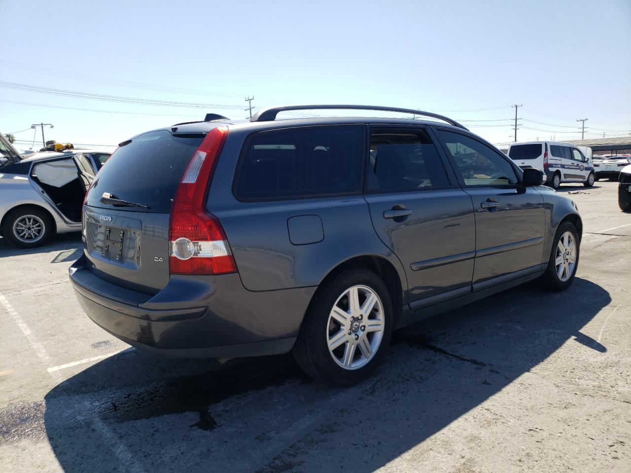 YV1MW390372272538 2007 Volvo V50 2.4I