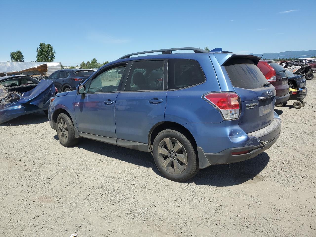 2018 Subaru Forester 2.5I Premium vin: JF2SJAEC6JH424785