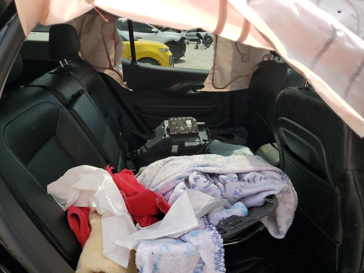 3GKALVEV1NL156589 2022 GMC Terrain Slt