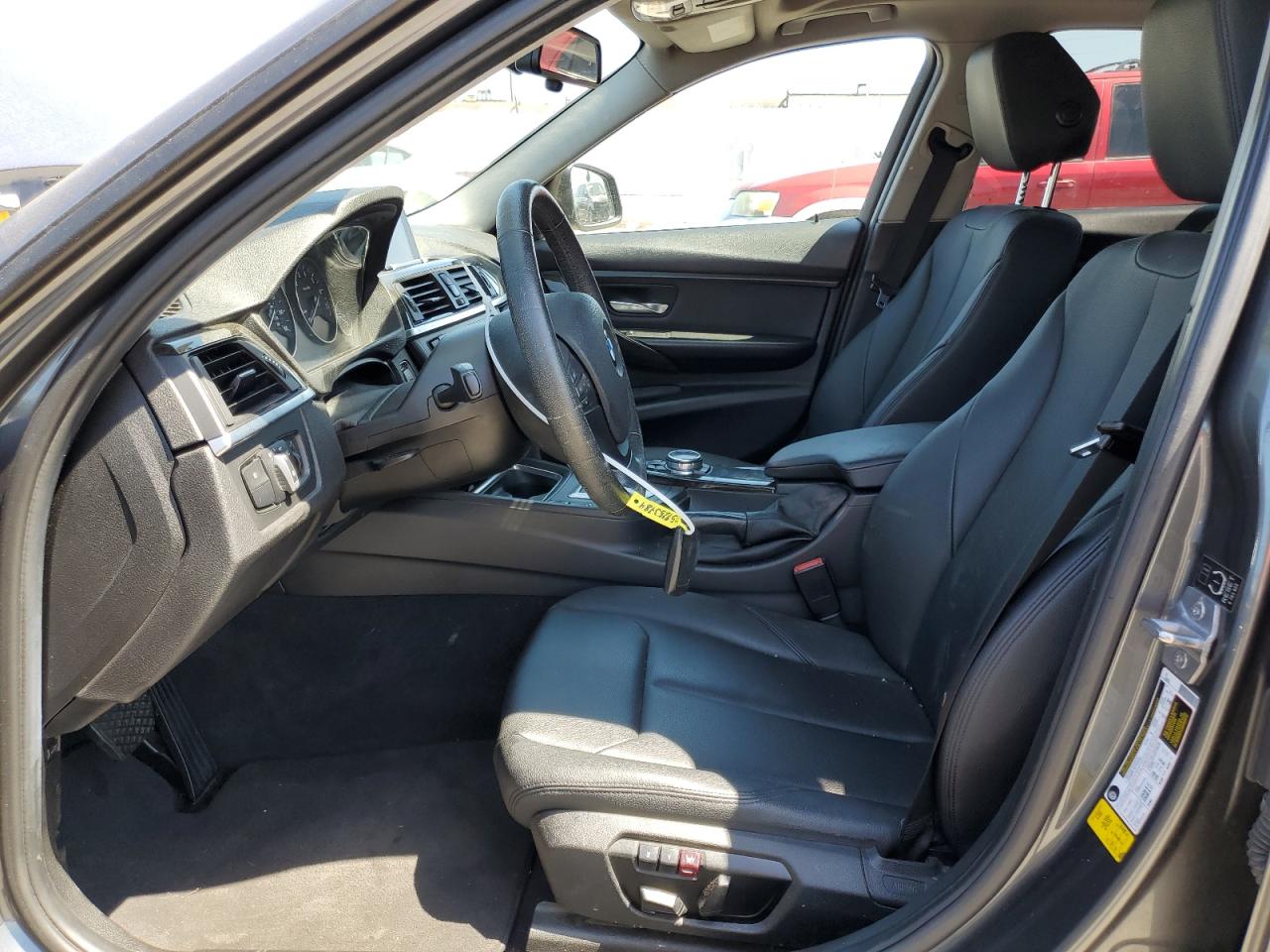 WBA3B1G5XFNT01673 2015 BMW 320 I