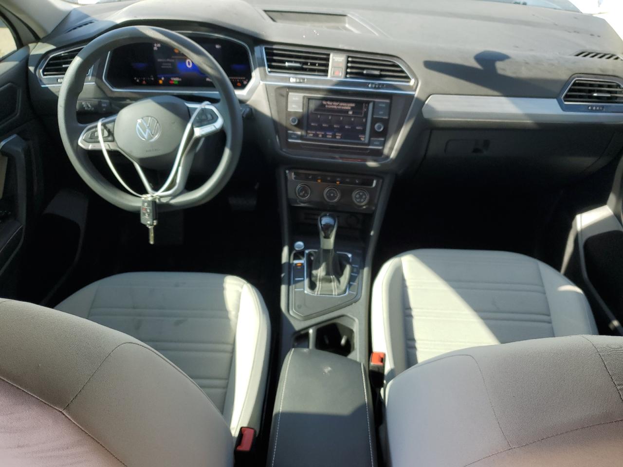 3VV1B7AX6NM015482 2022 Volkswagen Tiguan S