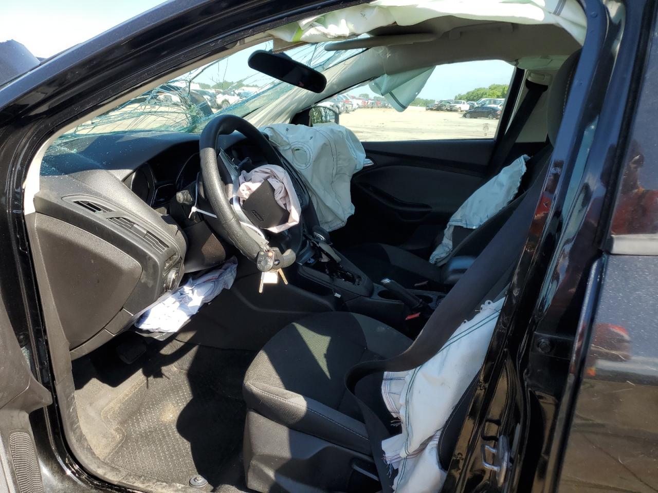 1FADP3F20DL319108 2013 Ford Focus Se