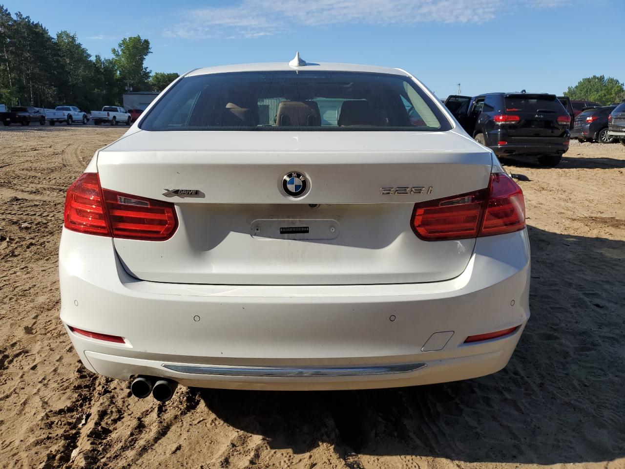 WBA3B3G56FNR86895 2015 BMW 328 Xi