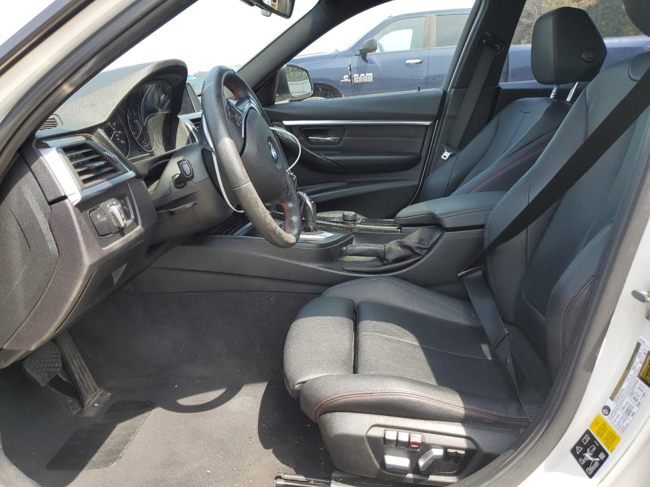 WBA8E3C53GK501327 2016 BMW 328 Xi Sulev