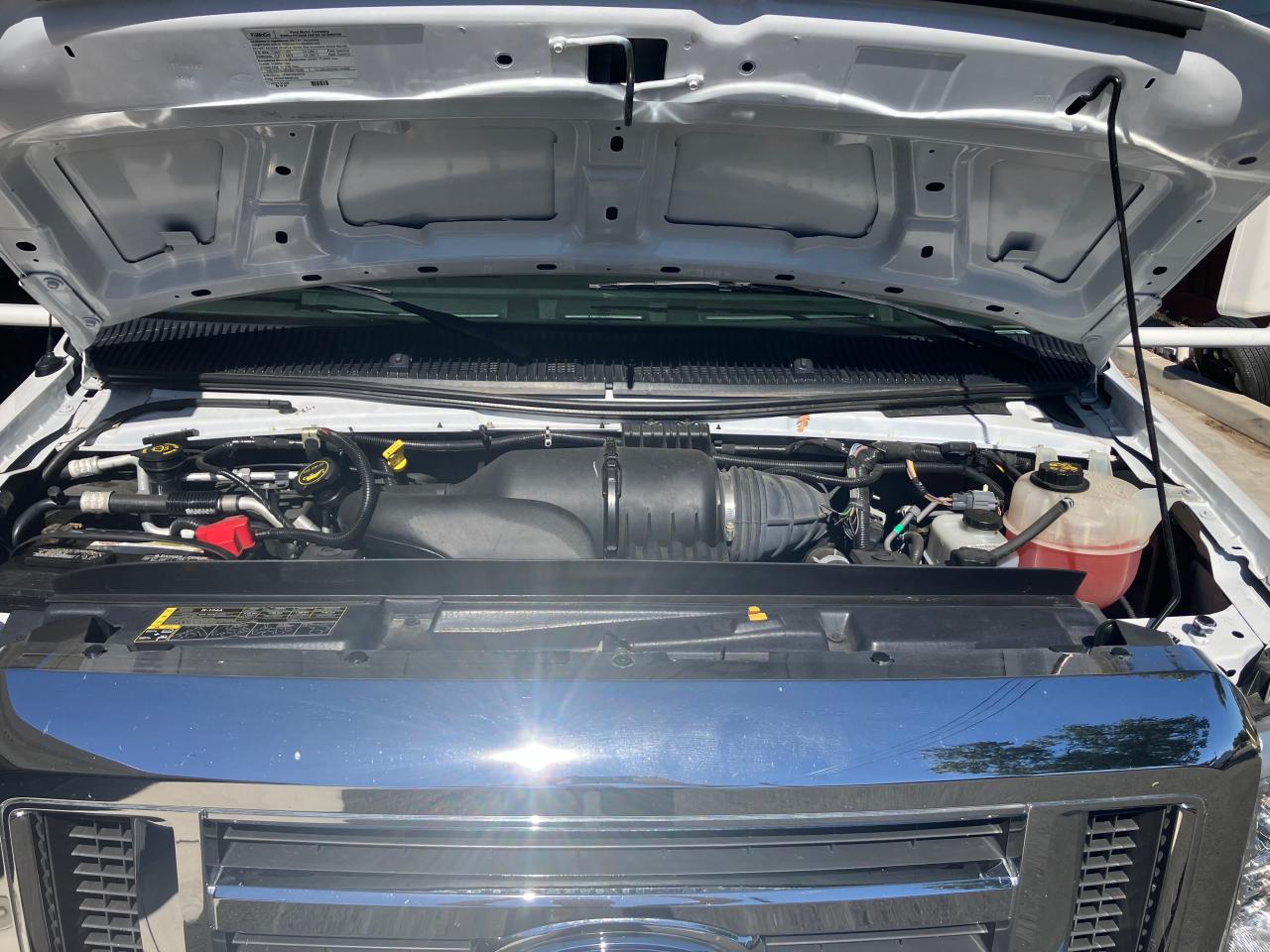 1FDWE3FS5HDC34978 2017 Ford Econoline E350 Super Duty Cutaway Van