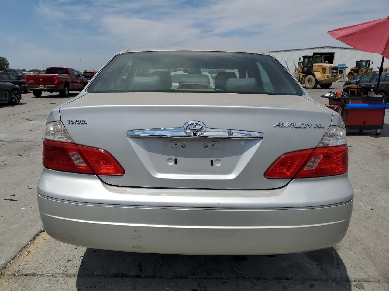 4T1BF28B14U374443 2004 Toyota Avalon Xl