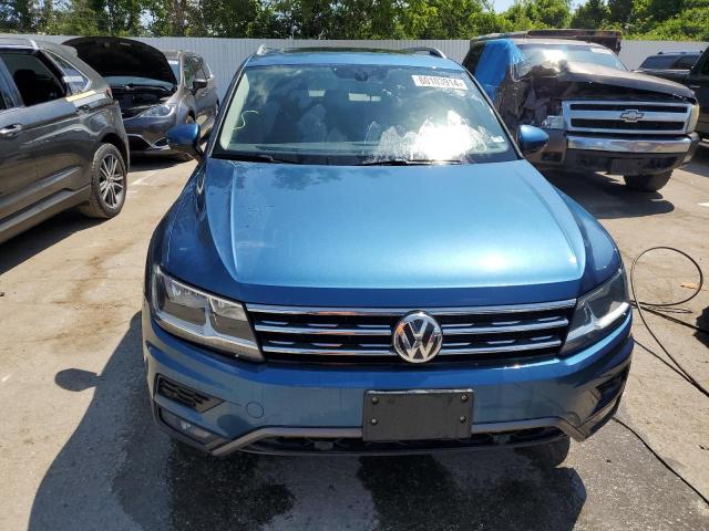 VIN 3VV3B7AX4KM142106 2019 Volkswagen Tiguan, SE no.5