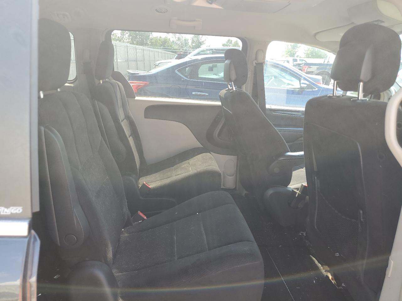 2A4RR5DG9BR613271 2011 Chrysler Town & Country Touring