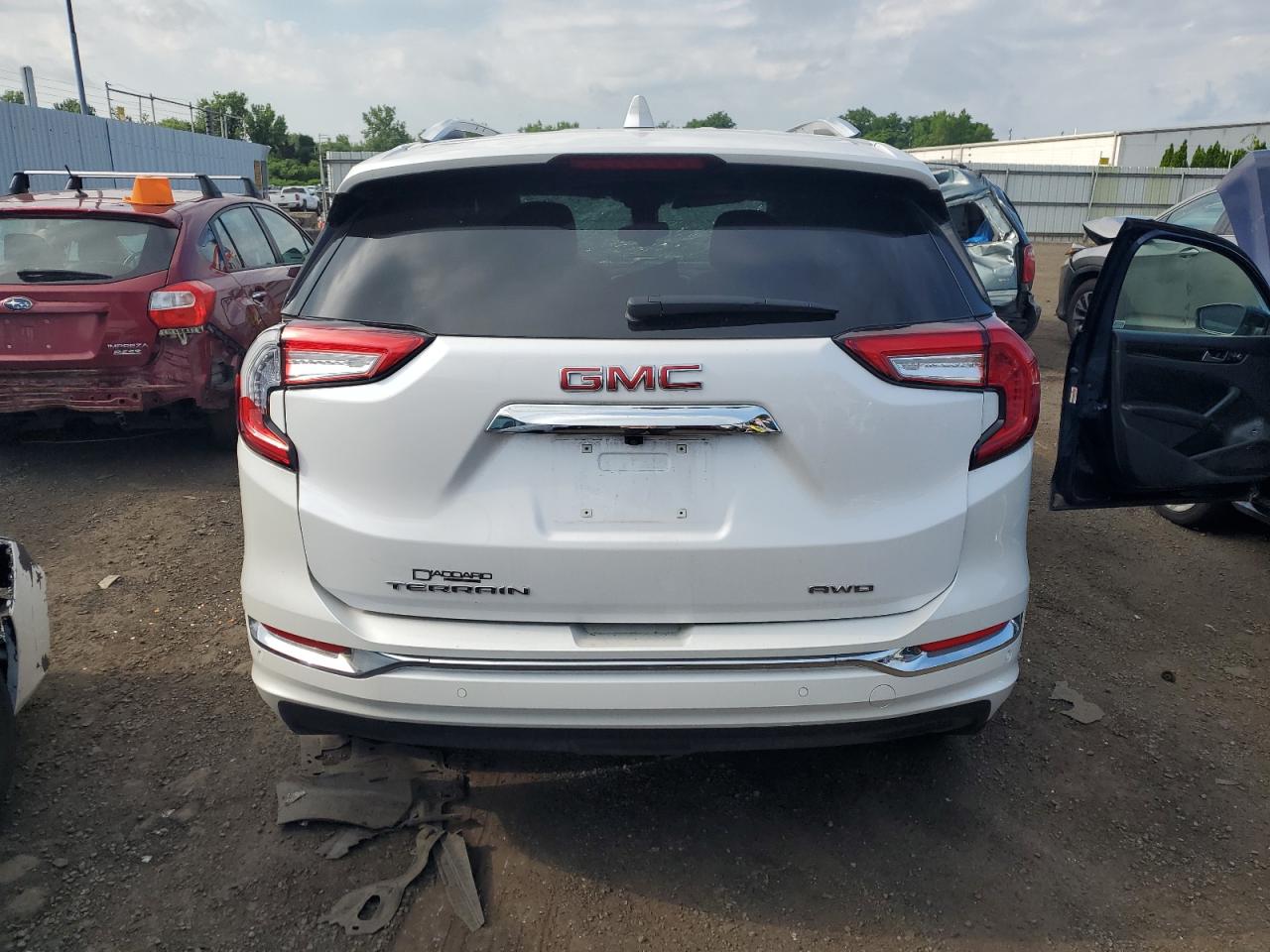 2024 GMC Terrain Denali vin: 3GKALXEG6RL187310